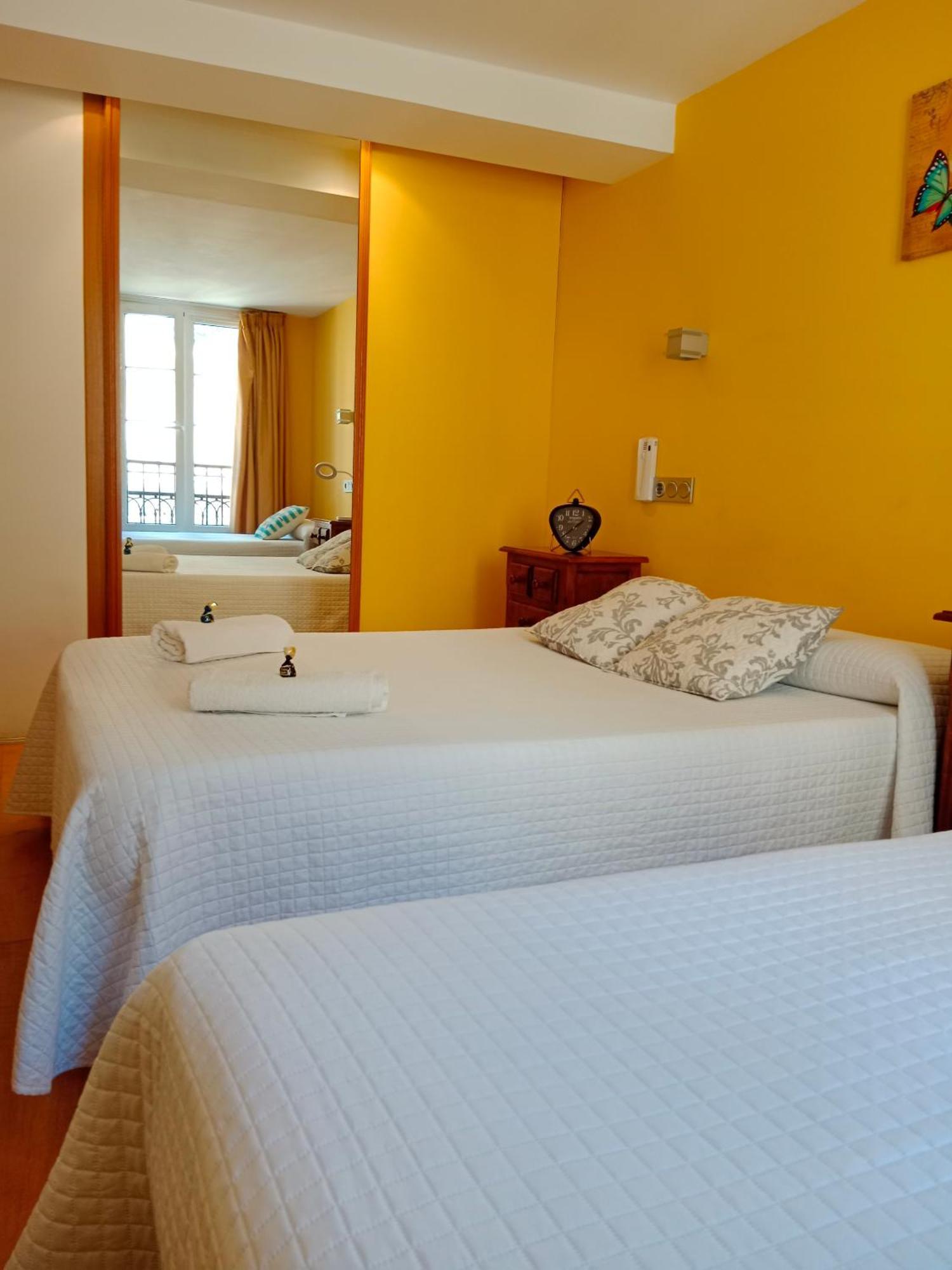 Pension San Vicente Сан-Себастьян Номер фото